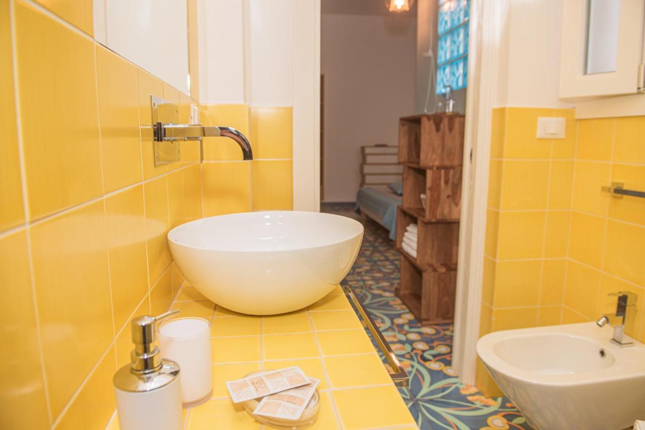Le Bateau Bleu - Adults Only 12
