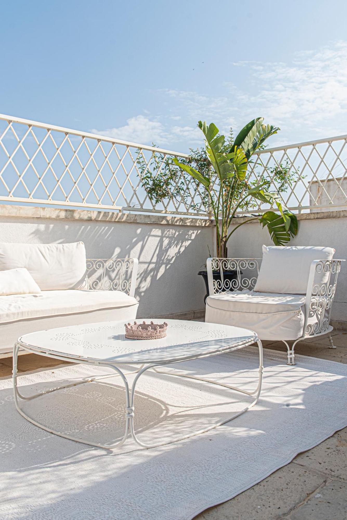 Le Bateau Bleu (adults Only) Bed & Breakfast *