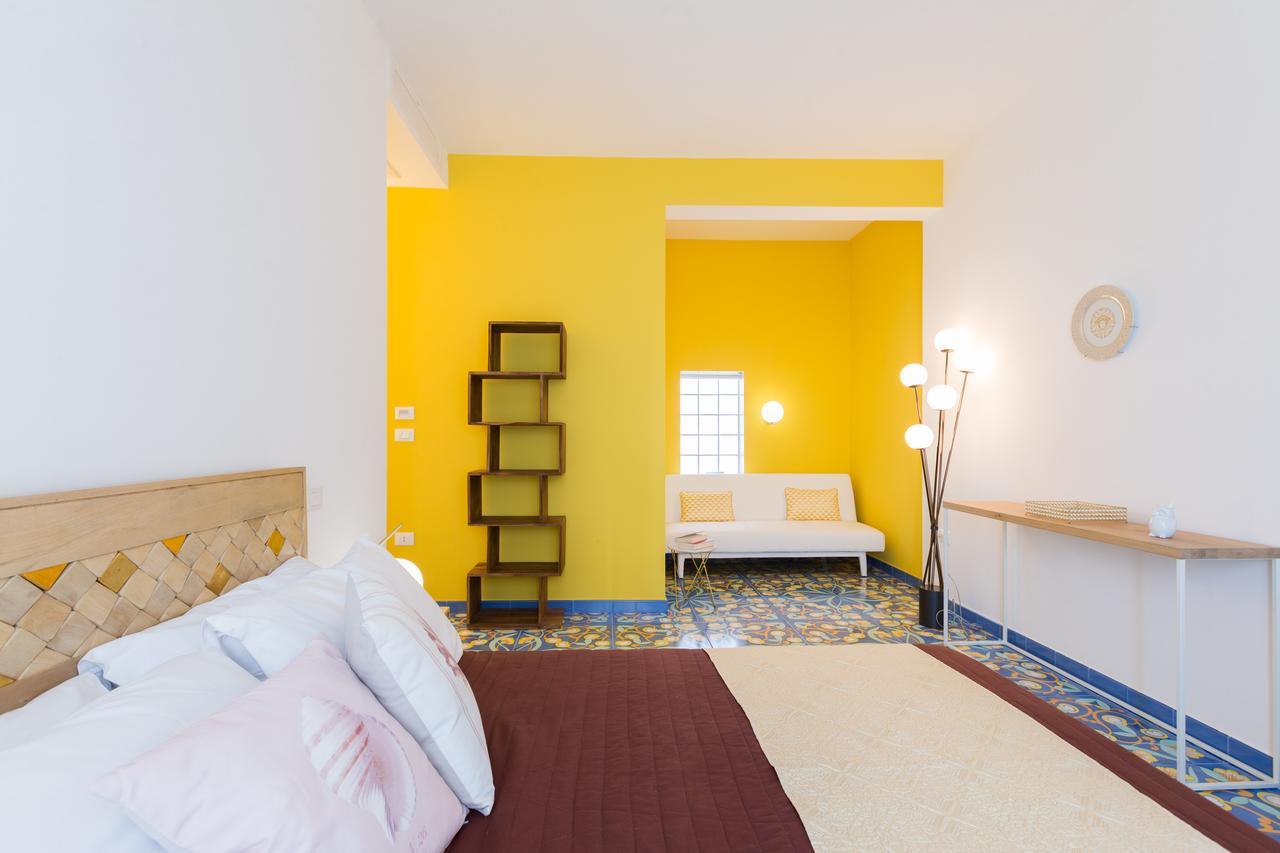 Le Bateau Bleu (adults Only) Bed & Breakfast